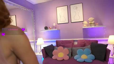 Dahlia Grey online show from April 24, 11:34 am