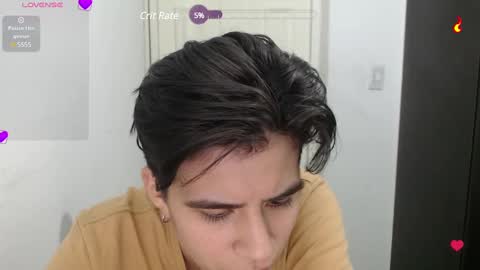 Snapshot of dahliarios chatting on December 22, 7:22 am lorena online show from December 22, 7:22 am