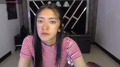 dahyan_ch online show from December 17, 4:35 pm