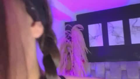 Snapshot of daihanae_3 chatting on February 3, 8:03 pm daihanae 3 online show from February 3, 8:03 pm