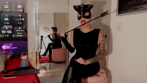 Snapshot of daila_jonnes chatting on October 31, 6:31 pm D A I L A online show from October 31, 6:31 pm