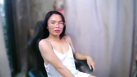 Kim online show from July 22, 9:34 am