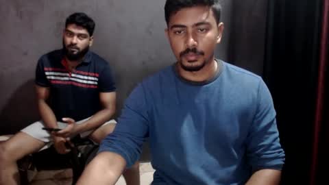 indian guys online show from December 5, 1:17 pm