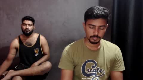 indian guys online show from December 7, 1:40 pm