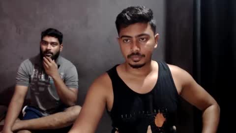 indian guys online show from December 19, 2:13 pm