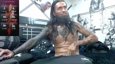 felipe online show from October 31, 4:02 am