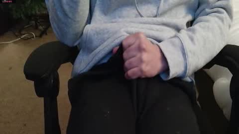 Snapshot of daintydusk1 chatting on March 17, 11:08 pm daintydusk1 online show from March 17, 11:08 pm