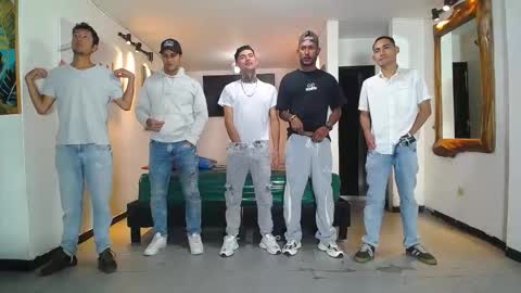 daiquirie online show from April 1, 11:55 am