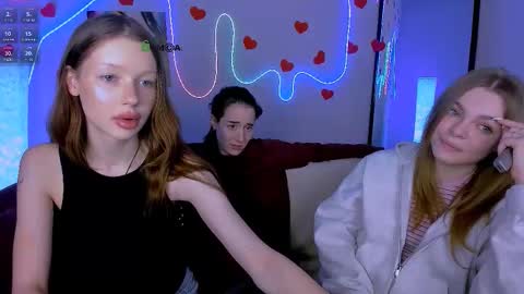 daisy online show from February 25, 8:18 pm