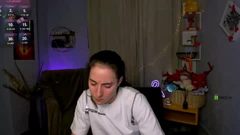 daisy online show from March 26, 8:25 pm