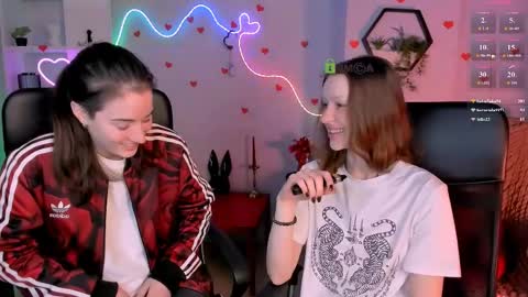 Snapshot of daisy_baby_ chatting on April 10, 7:18 pm daisy online show from April 10, 7:18 pm