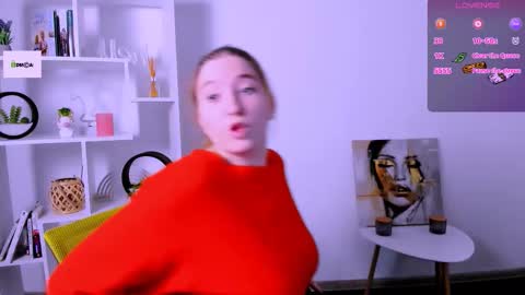 Little Di online show from November 17, 7:30 pm