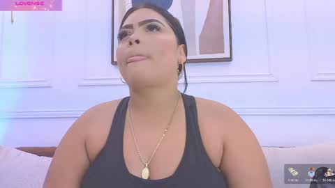 Daisy Price online show from May 19, 9:37 am