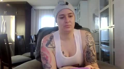 DaisyBlake online show from February 9, 10:03 pm