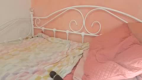 Daisy Dreams online show from November 12, 10:09 pm