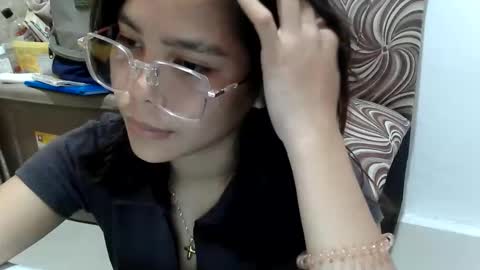 Snapshot of daisymuffinx chatting on March 14, 6:41 am Daisy online show from March 14, 6:41 am