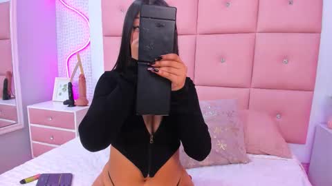 Mariana online show from November 12, 11:54 am