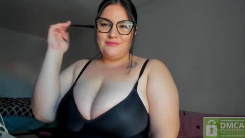 Snapshot of daisywalker chatting on October 27, 6:06 am Margaret online show from October 27, 6:06 am