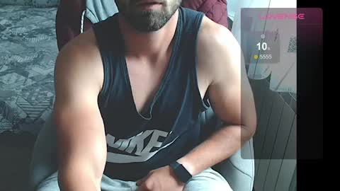 Snapshot of dakata1232 chatting on May 19, 3:51 pm dakata1232 online show from May 19, 3:51 pm