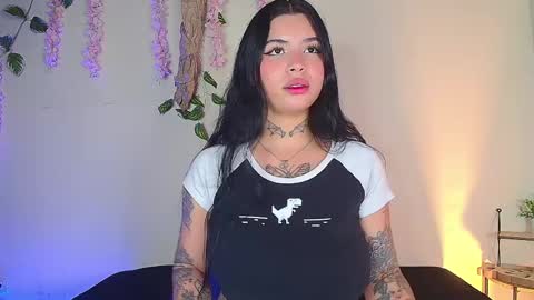 Snapshot of dakota_carsson chatting on April 15, 11:38 pm dakota carsson online show from April 15, 11:38 pm