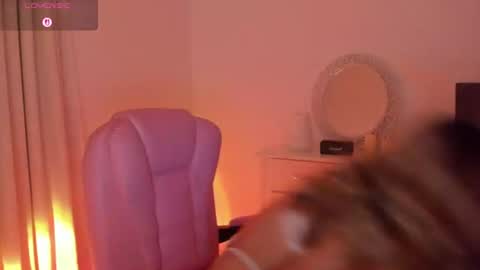 Snapshot of dakota_clark chatting on July 14, 11:43 pm Helloo HAPPY NEW YEAR Ill be back soon online show from July 14, 11:43 pm