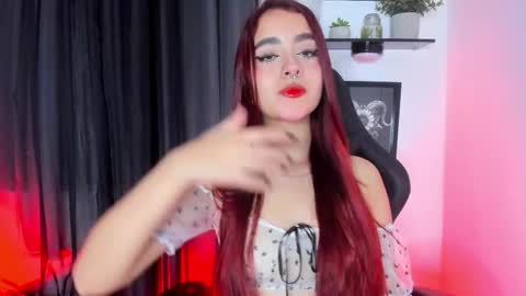 Snapshot of dakota_cullenn chatting on October 15, 11:27 pm Dako online show from October 15, 11:27 pm