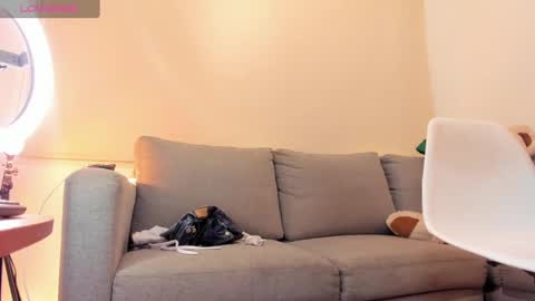 Snapshot of dakota_ds chatting on December 4, 2:42 am dakota_ds online show from December 4, 2:42 am