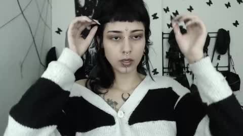 dakota online show from February 18, 11:28 am