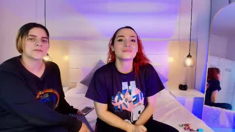 Dakota-Megan online show from November 6, 3:24 pm