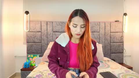 Dakota-Megan online show from December 3, 12:58 pm