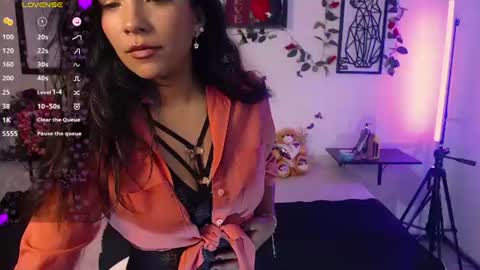 Caroliina online show from June 16, 11:18 pm