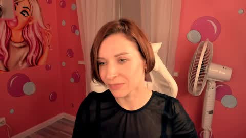 Snapshot of dakota_shelton chatting on April 2, 10:57 am Dakota online show from April 2, 10:57 am