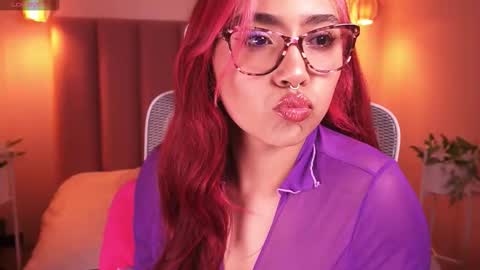 Snapshot of dakota_velvet chatting on March 19, 11:47 am Dakota online show from March 19, 11:47 am