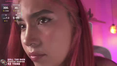 Snapshot of dakota_velvet chatting on March 30, 12:06 pm Dakota online show from March 30, 12:06 pm