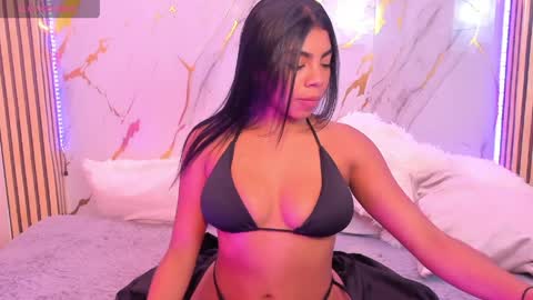 Dakota Ferreti online show from May 3, 12:00 pm