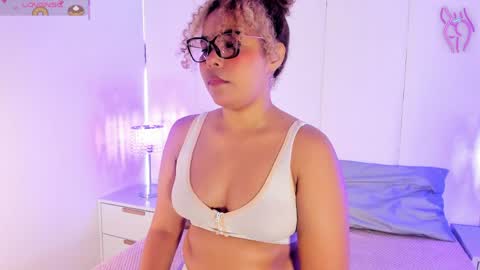  Danna  online show from March 27, 11:54 am