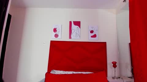 dakotaholand online show from November 19, 10:10 pm