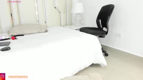 Dakota online show from October 14, 7:58 pm