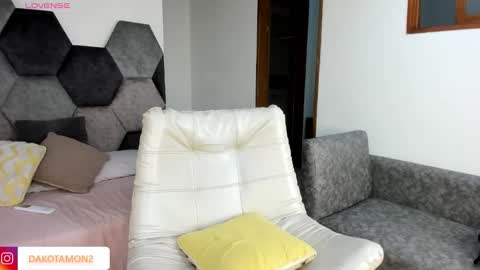 Dakota online show from October 19, 12:28 pm