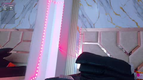 Snapshot of dakotatylerrr chatting on March 31, 11:10 am dakotatylerrr online show from March 31, 11:10 am