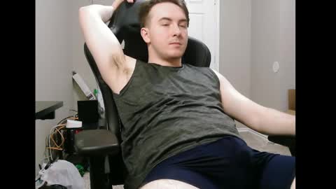 dakvalid12 online show from April 10, 11:20 pm