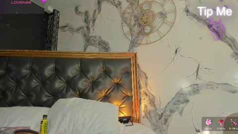 Snapshot of dalaymoore_ chatting on March 21, 8:56 pm Dalay online show from March 21, 8:56 pm