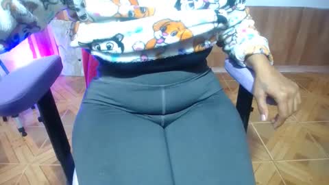 Snapshot of daleska_delicious1 chatting on March 2, 8:50 pm daleska_delicious1 online show from March 2, 8:50 pm