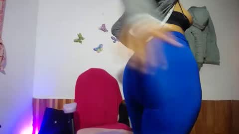 Snapshot of daleska_delicious1 chatting on March 7, 7:49 pm daleska_delicious1 online show from March 7, 7:49 pm