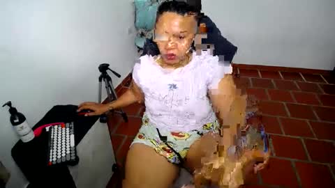 Snapshot of daleska_delicious1 chatting on February 1, 3:21 pm daleska_delicious1 online show from February 1, 3:21 pm