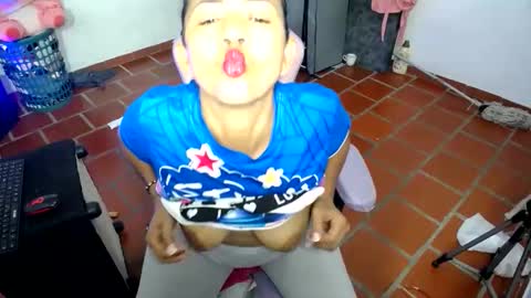 daleska_delicious1 online show from May 13, 12:52 am