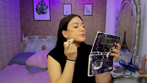 Snapshot of dali_collin chatting on October 9, 12:25 pm dali_collin online show from October 9, 12:25 pm