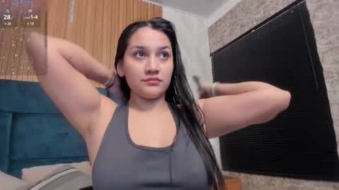 Snapshot of dalia_alissa chatting on February 13, 12:01 pm Violeta online show from February 13, 12:01 pm