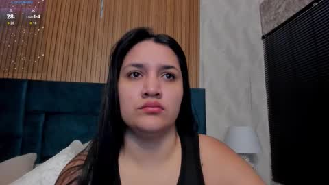 Snapshot of dalia_alissa chatting on February 17, 12:12 pm Violeta online show from February 17, 12:12 pm