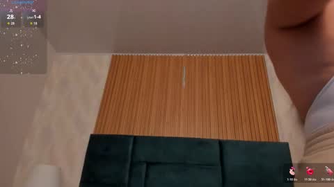 Snapshot of dalia_alissa chatting on March 5, 12:12 pm Violeta online show from March 5, 12:12 pm